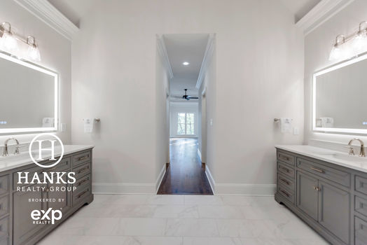 171 – 5206 Woodland Bay Drive-5663