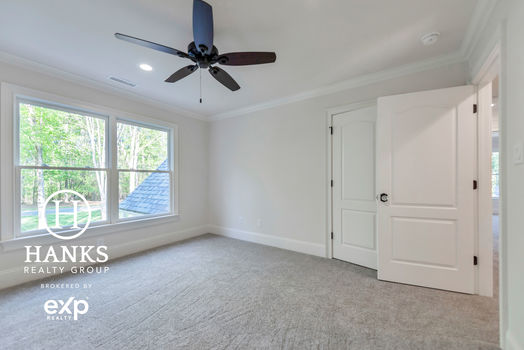 182 – 5206 Woodland Bay Drive-5674