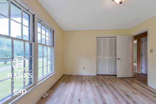 066 – 4312 Knightwood Drive-6243