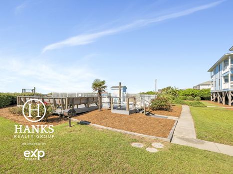 101 W 1st St #C2, Ocean Isle Beach, NC 12