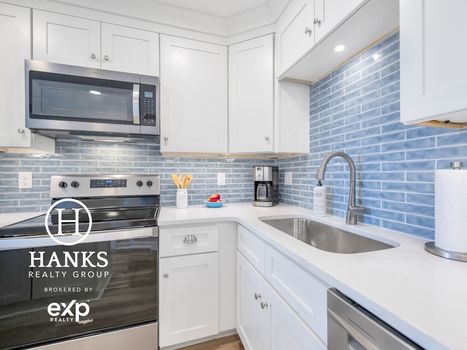 101 W 1st St #C2, Ocean Isle Beach, NC 26