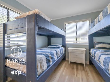 101 W 1st St #C2, Ocean Isle Beach, NC 36