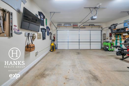 711 Robert Moses Drive-5290