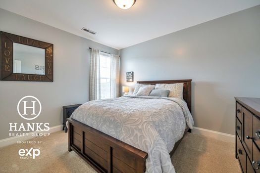 711 Robert Moses Drive-5313