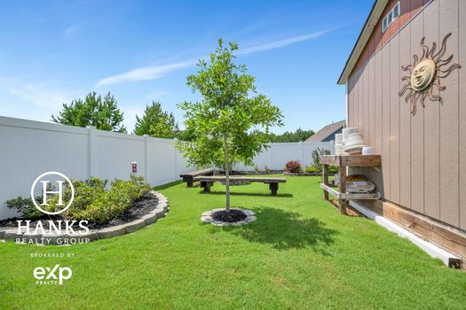 711 Robert Moses Drive-5409