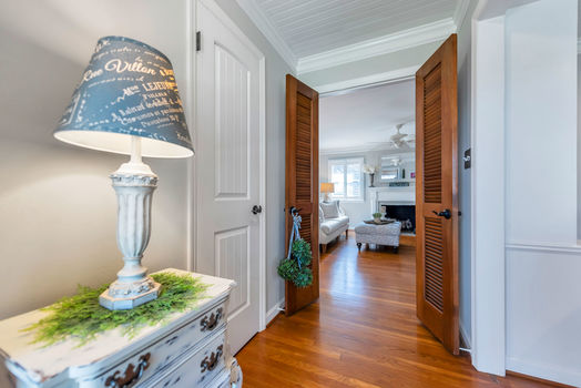 053 – 2527 Shaw Avenue-5031