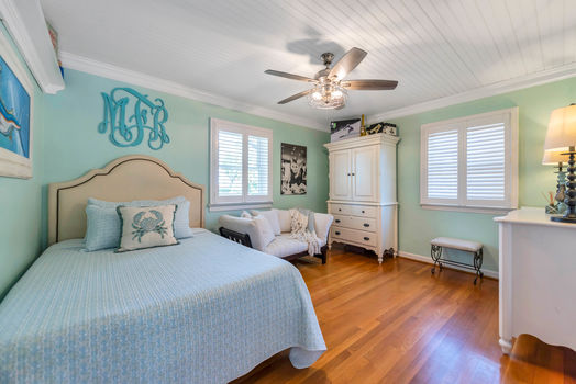 102 – 2527 Shaw Avenue-5054