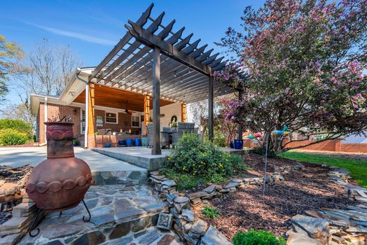 155 – 2527 Shaw Avenue-5107