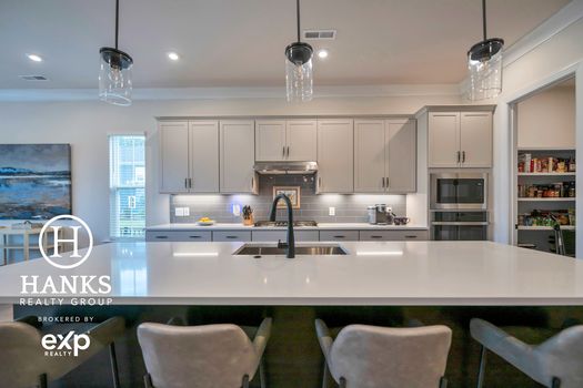 09-210 Lanyard Lane-4874