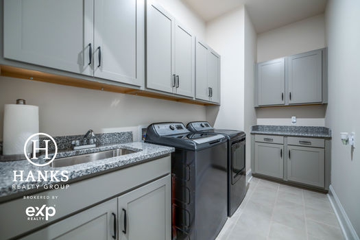 25-210 Lanyard Lane-5038