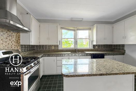 209 S Ransom Street, Gastonia, NC - 0044