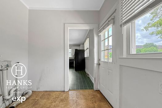 209 S Ransom Street, Gastonia, NC - 0052