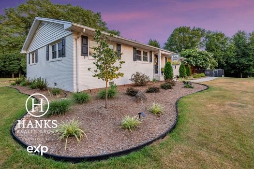 010 - 820 Green Pond Road, Clover,NC - HRG_9303