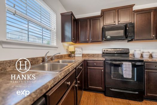 017 - 1818 Windy Willow Lane, Dallas, NC - HRG_0097