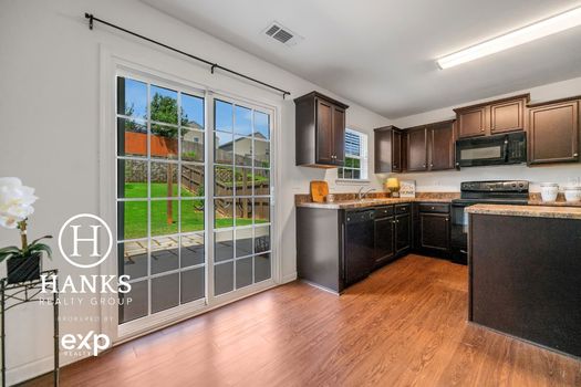 018 - 1818 Windy Willow Lane, Dallas, NC - HRG_0093