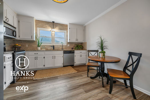 009 - 399 Woodlawn Street, Belmont, NC - HRG_1900