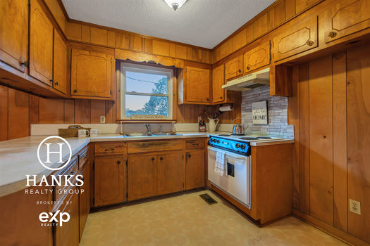 009 - 913 Harper Road, Gastonia, NC - HRG_1663