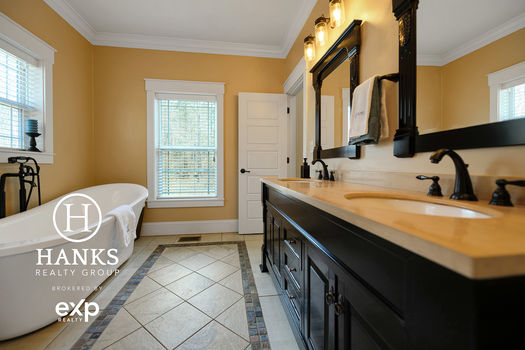 011 - 211 Holly Ridge Road, Dallas, NC - HRG_3653