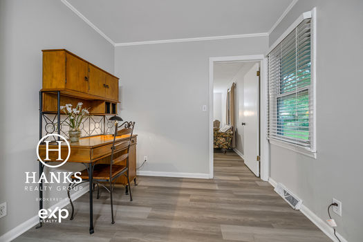 004 - 938 E 6th Avenue, Gastonia, NC - HRG_5043