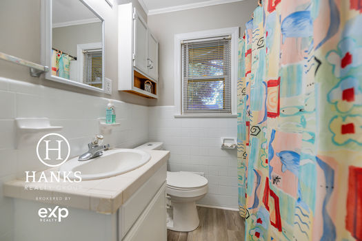 015 - 938 E 6th Avenue, Gastonia, NC - HRG_5033
