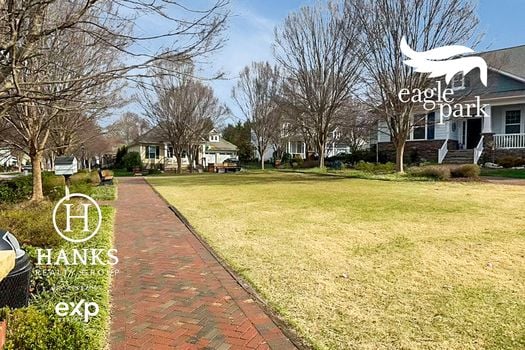 020 - Community Photos - Eagle Park 02