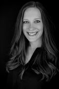 Vanessa-Oelke-b-w-update
