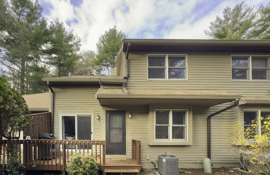 East Bluff Ashland 2-23