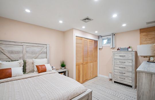 Greenleaf Circle-27