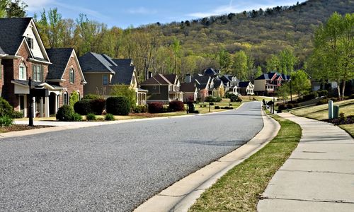 8 Things to Know Before Buying in a Master-Planned Community