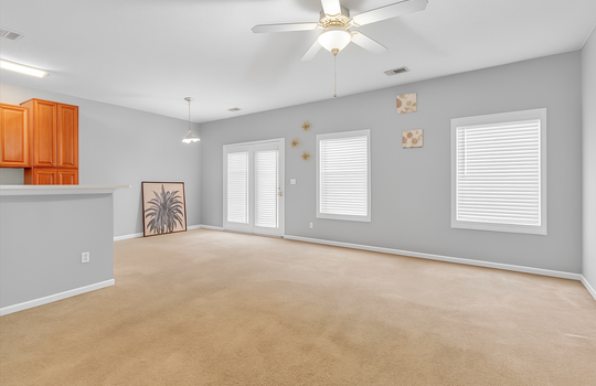 2555 Flat Shoals Road, Unit 1104 Great Room and Dining Area