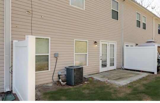 2555 Flat Shoals Road, Unit 1104 Patio
