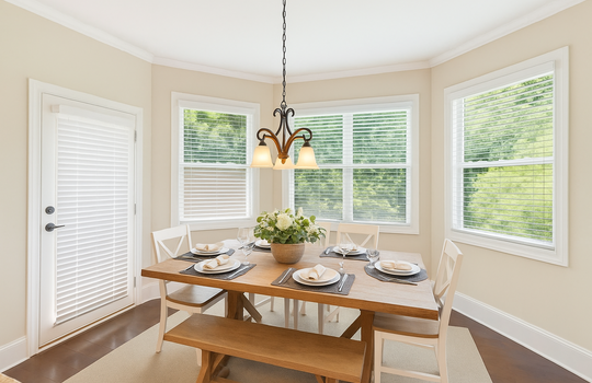 3225 Sundew Dr NW Breakfast Area