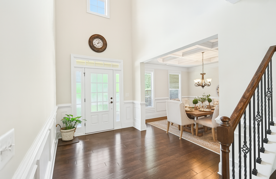 Dining Room off hallway