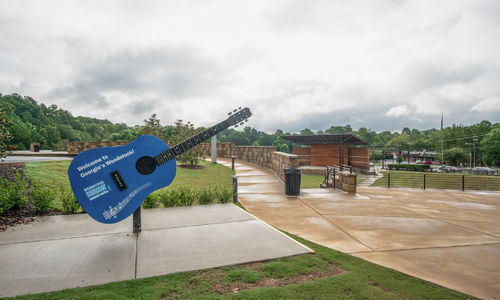 Downtown Woodstock: Shops, Dining, and the Amphitheater