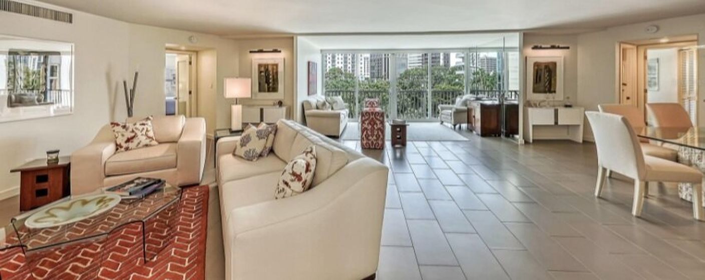 435 S. Tamiami Trail #505 Cover Photo