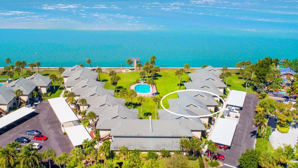 4660 Ocean Blvd #D-2 Cover Photo