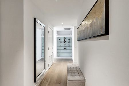 05-888 W East Street Unit 502-5