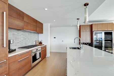 14-888 W East Street Unit 502-14