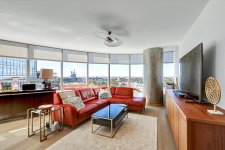 18-888 W East Street Unit 502-18