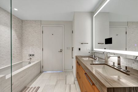 25-888 W East Street Unit 502-25