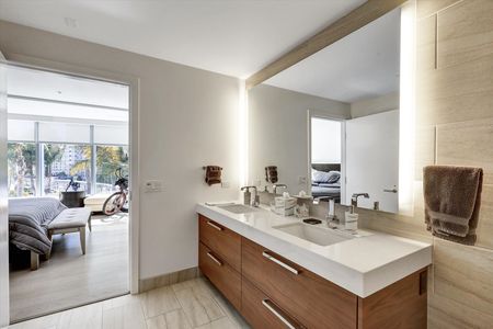 33-888 W East Street Unit 502-33