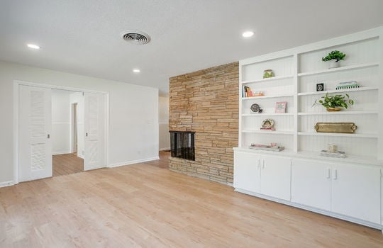 209 S Hill Dr (41 of 74)