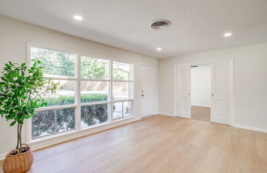 209 S Hill Dr (45 of 74)