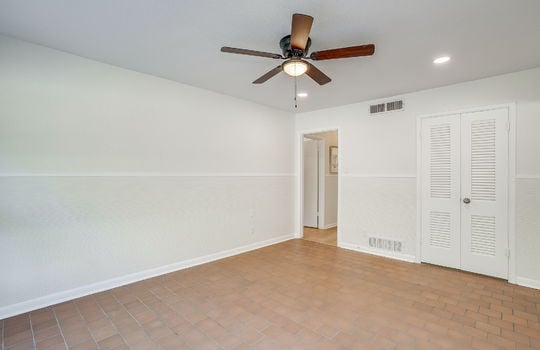 209 S Hill Dr (51 of 74)