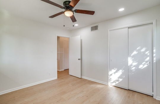209 S Hill Dr (53 of 74)
