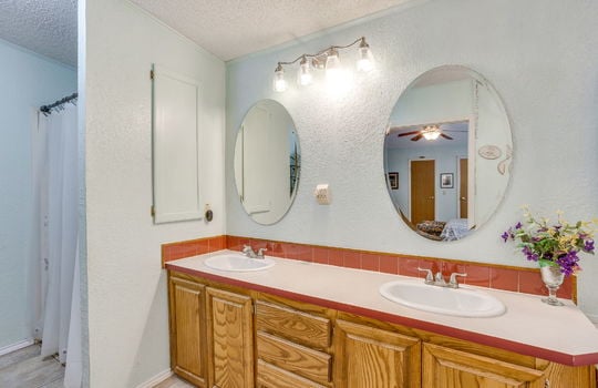 4406 Apple Tree Ct (35 of 55)