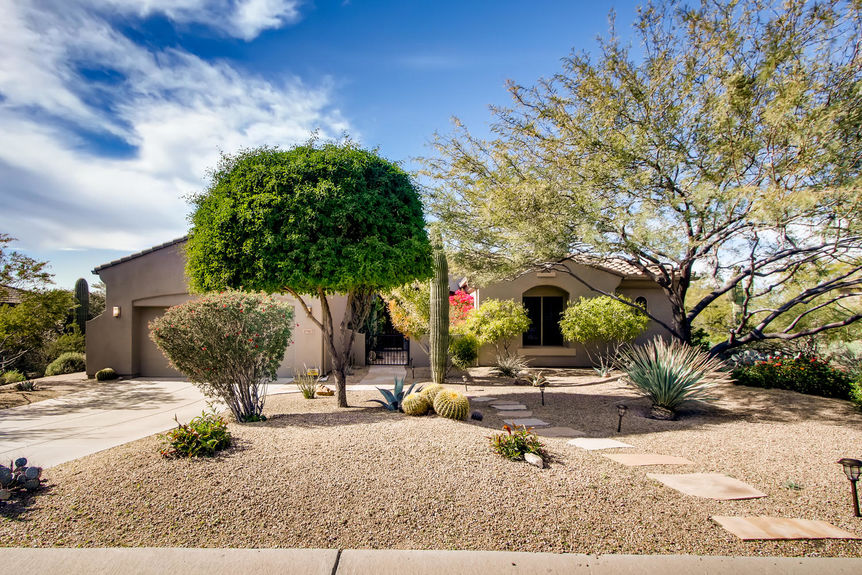 2746 N Estrada Mesa AZ 85207-large-001-005-Exterior Front-1500×1000-72dpi