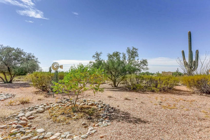 3040 N Hawes Road Mesa AZ-large-025-2-Back Yard-1500×1000-72dpi