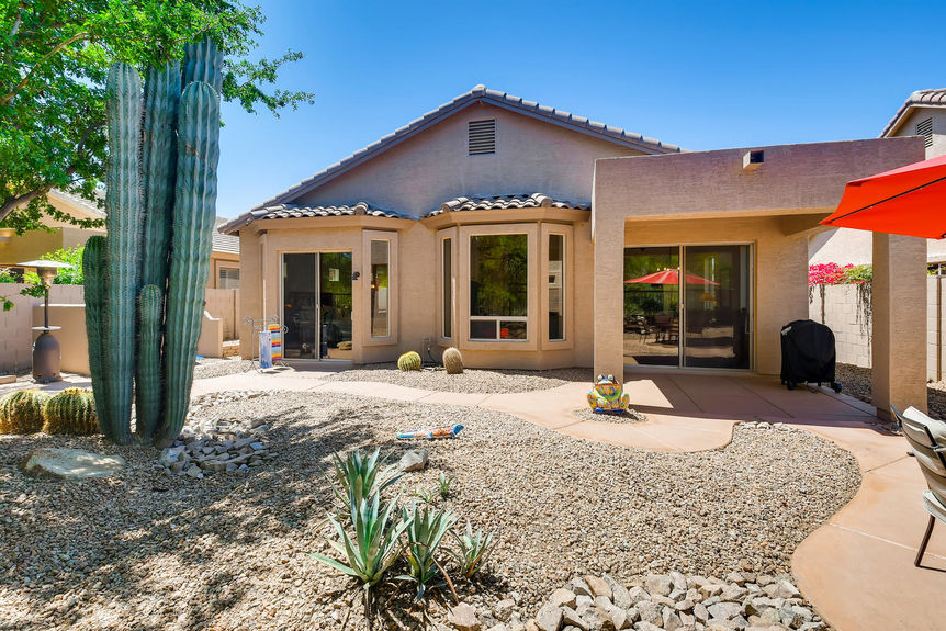 3055 N Red Mountain 175 Mesa-large-026-023-Exterior Rear-1500×1000-72dpi