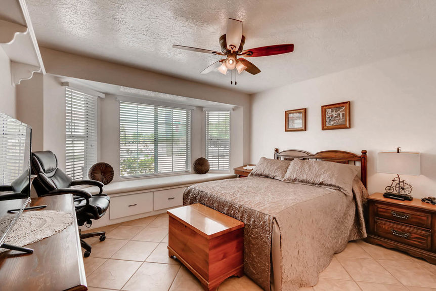 8563 E Gary Street Mesa AZ-large-020-9-Bedroom-1500&#215;1000-72dpi